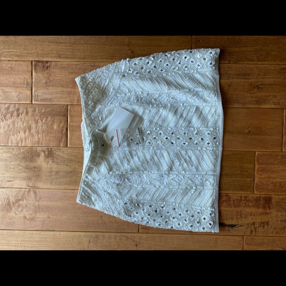 White Sequin Skirt Never Worn with Tags - Picture 3 of 3